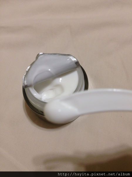 Derma彈力賦活霜