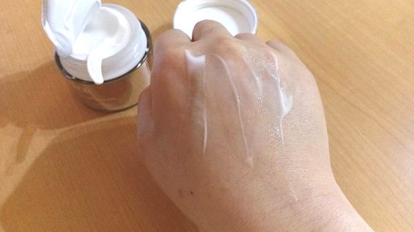 Derma彈力賦活霜