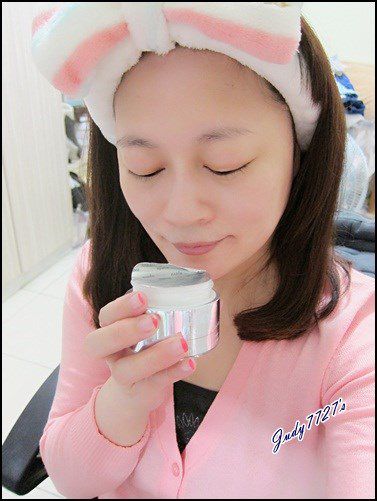 Derma彈力賦活霜