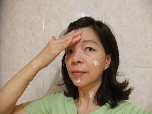 Derma彈力賦活霜