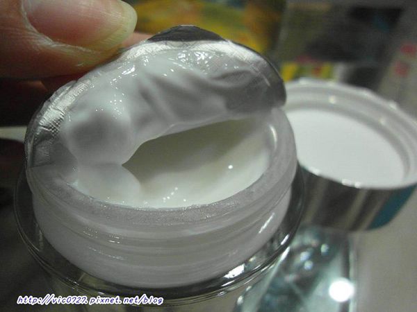 Derma彈力賦活霜