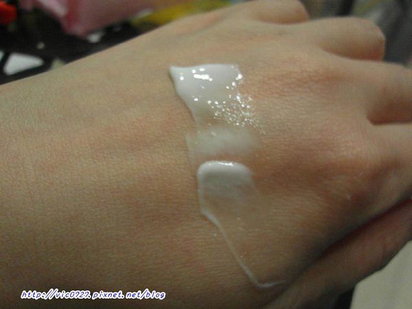 Derma彈力賦活霜