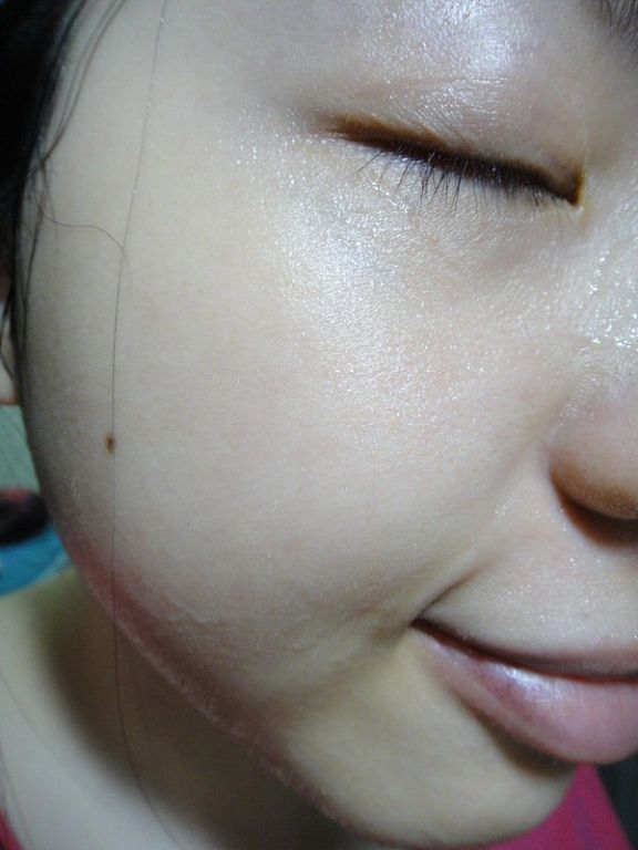 女人知己 試用 重啓 美肌力 白夏菊 舒護 柔敏 面膜 無添加 酒精 無色素 無paraben防腐劑 乾燥緊繃 粗糙脫屑 脆弱肌質 妝後浮粉 曬後救急 chialo 保濕 敏感肌  