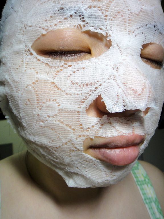 女人 知己 試用 大隊 Hey 蘋果肌 女孩 荷花 薏仁 淨白 緊緻 蕾絲 拉提式 面膜 chialo