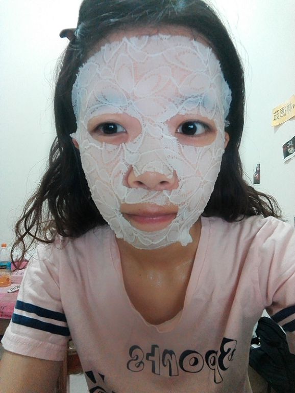 Hey蘋果肌女孩蕾絲拉提式面膜