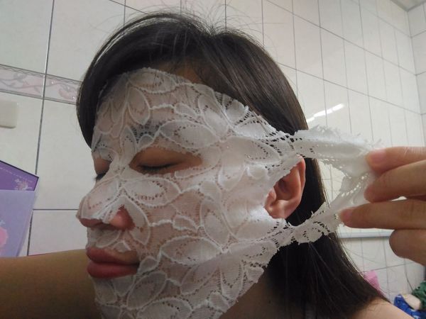 Hey蘋果肌女孩蕾絲拉提式面膜