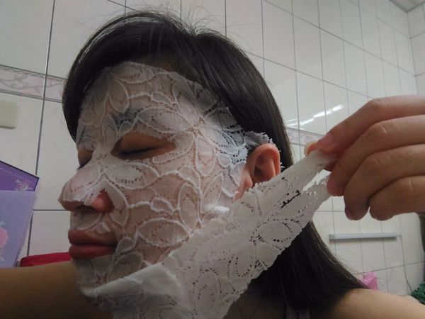 Hey蘋果肌女孩蕾絲拉提式面膜