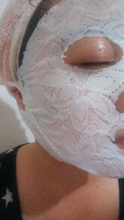 Hey蘋果肌女孩蕾絲拉提式面膜