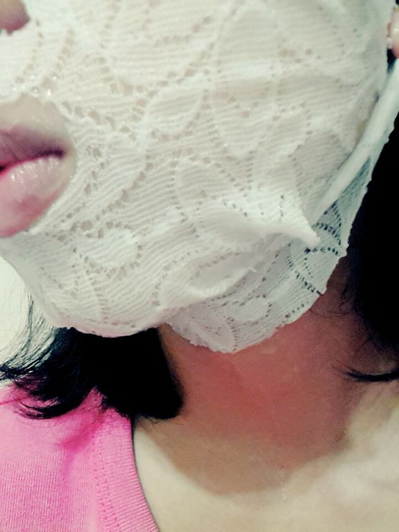 Hey蘋果肌女孩蕾絲拉提式面膜