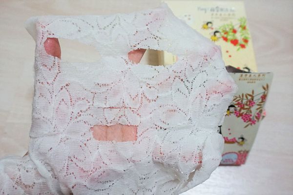 Hey蘋果肌女孩蕾絲拉提式面膜