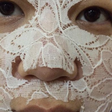 Hey蘋果肌女孩蕾絲拉提式面膜