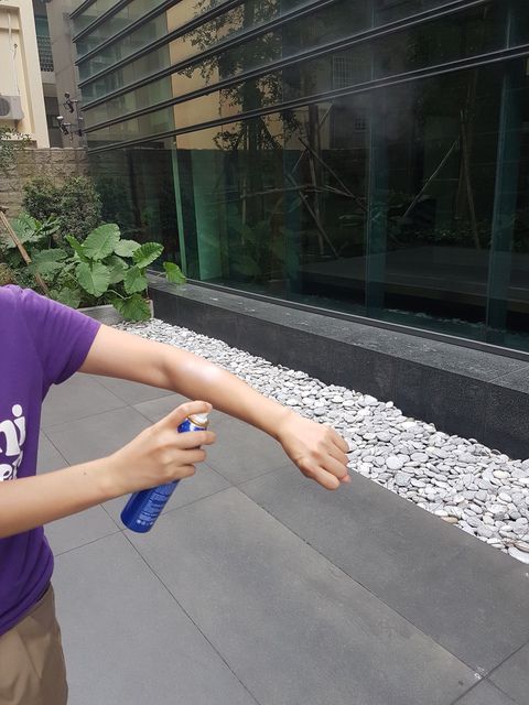 妍霓絲SPF50清爽沁涼防曬噴霧