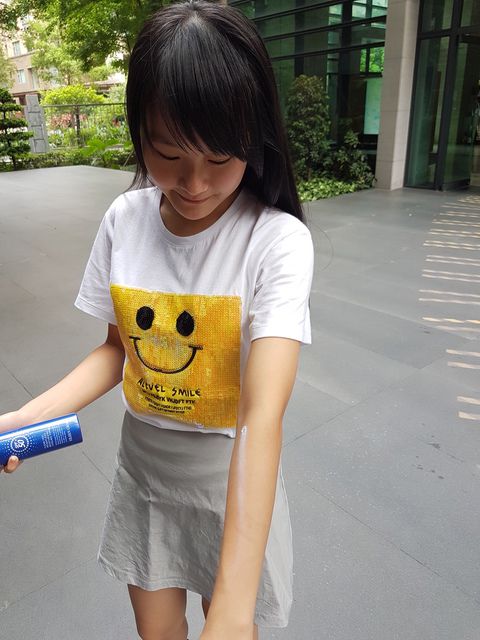 妍霓絲SPF50清爽沁涼防曬噴霧