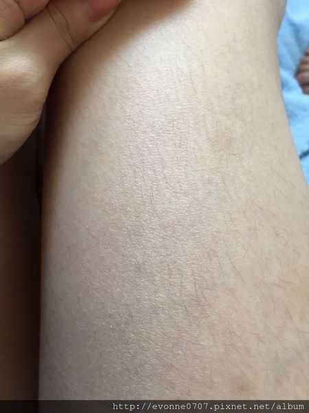 妍霓絲SPF50清爽沁涼防曬噴霧