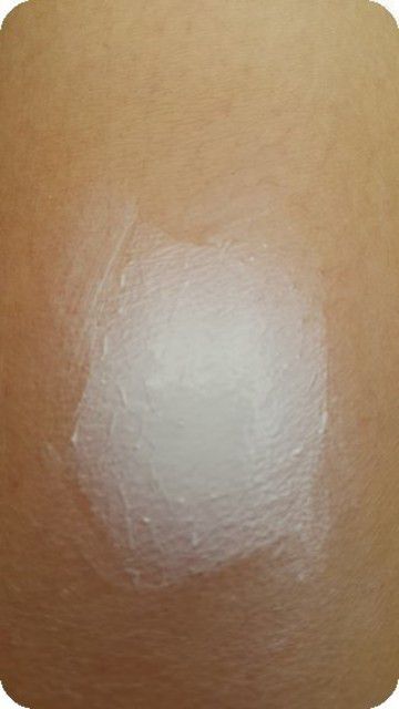 妍霓絲SPF50清爽沁涼防曬噴霧
