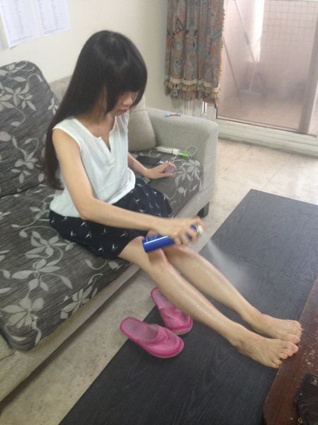 妍霓絲SPF50清爽沁涼防曬噴霧