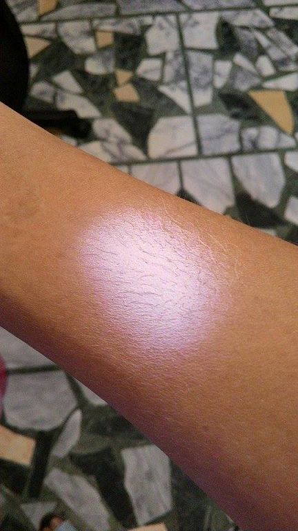 妍霓絲SPF50清爽沁涼防曬噴霧