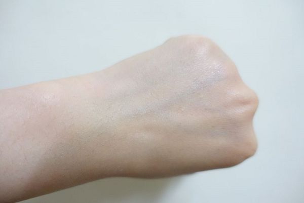 妍霓絲SPF50清爽沁涼防曬噴霧