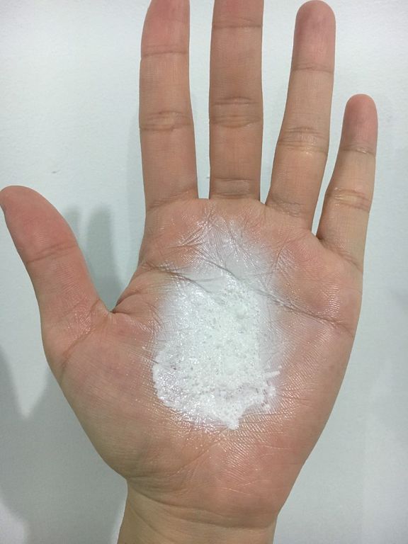 妍霓絲SPF50清爽沁涼防曬噴霧