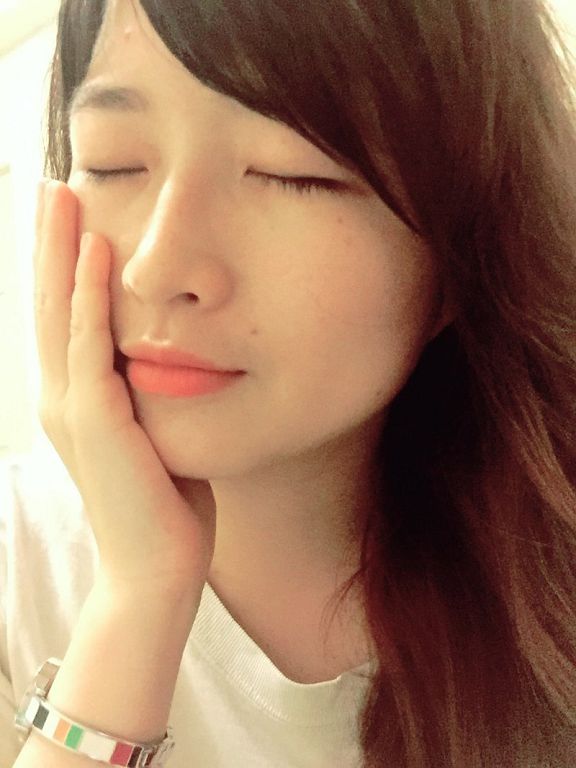 妍霓絲SPF50清爽沁涼防曬噴霧