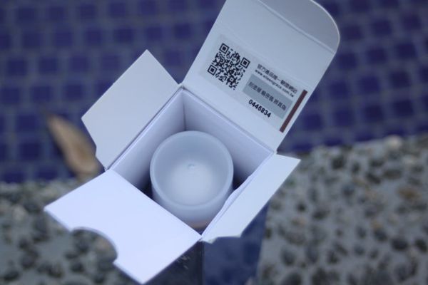 妍霓絲SPF50清爽沁涼防曬噴霧