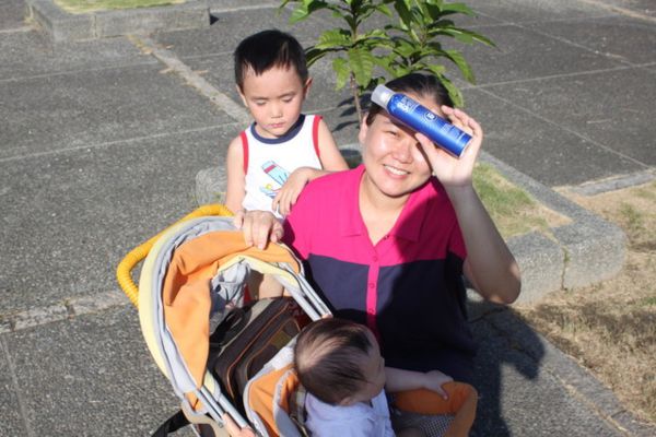 妍霓絲SPF50清爽沁涼防曬噴霧