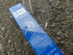 妍霓絲SPF50清爽沁涼防曬噴霧