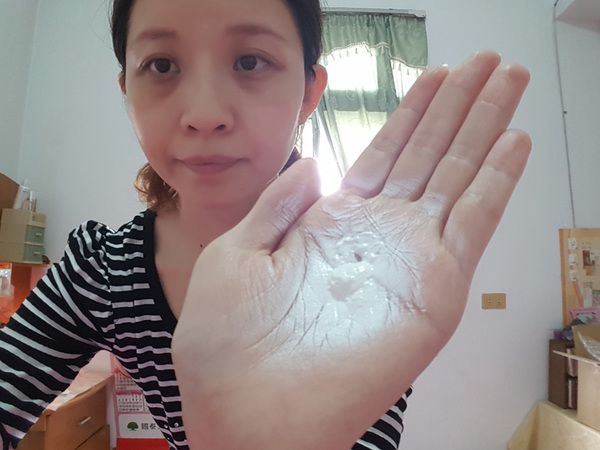 妍霓絲SPF50清爽沁涼防曬噴霧