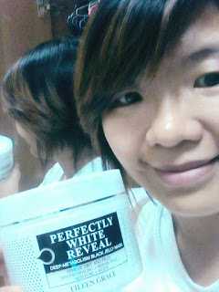 妍霓絲極淨透碳深層喚白黑凍膜