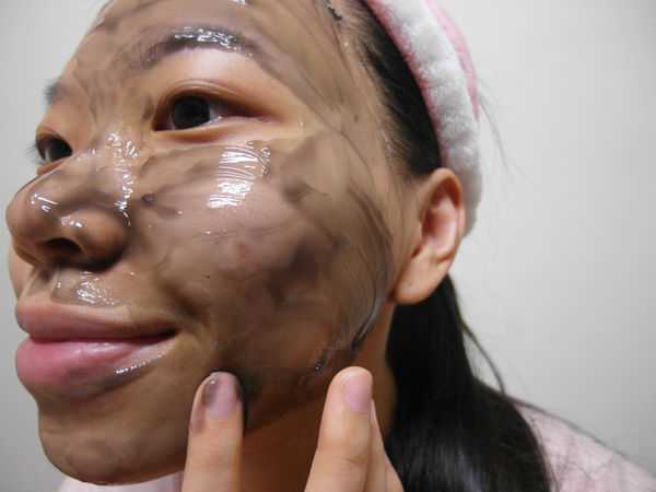 妍霓絲極淨透碳深層喚白黑凍膜