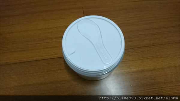 妍霓絲極淨透碳深層喚白黑凍膜