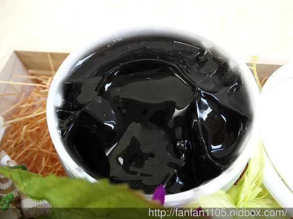 妍霓絲極淨透碳深層喚白黑凍膜
