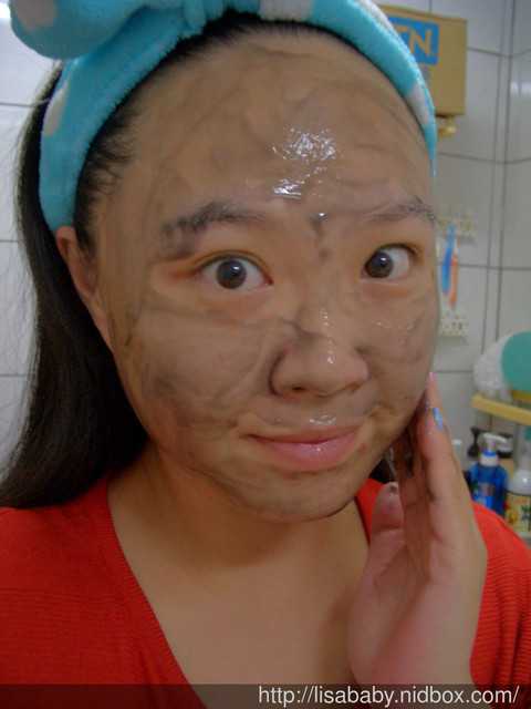 妍霓絲極淨透碳深層喚白黑凍膜