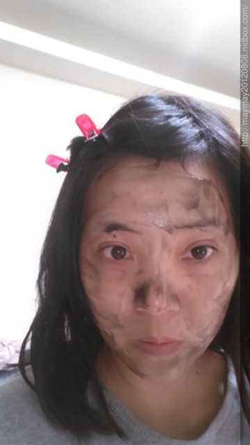 妍霓絲極淨透碳深層喚白黑凍膜