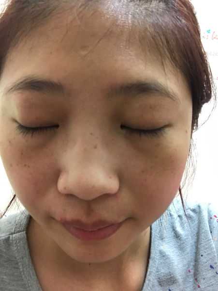 妍霓絲極淨透碳深層喚白黑凍膜