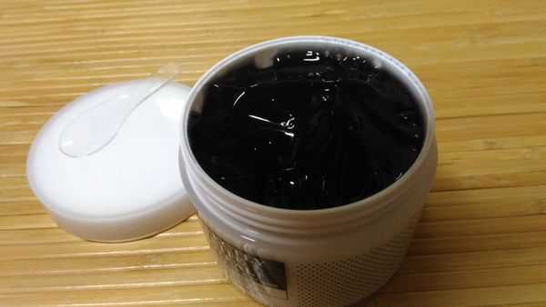 妍霓絲極淨透碳深層喚白黑凍膜