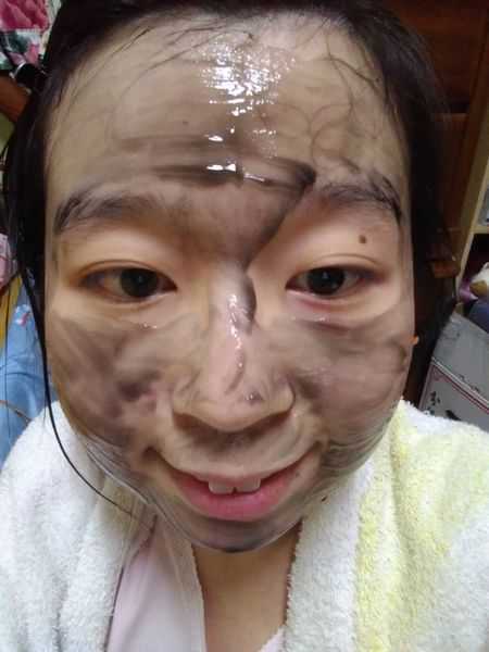 妍霓絲極淨透碳深層喚白黑凍膜