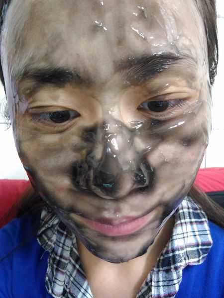 妍霓絲極淨透碳深層喚白黑凍膜