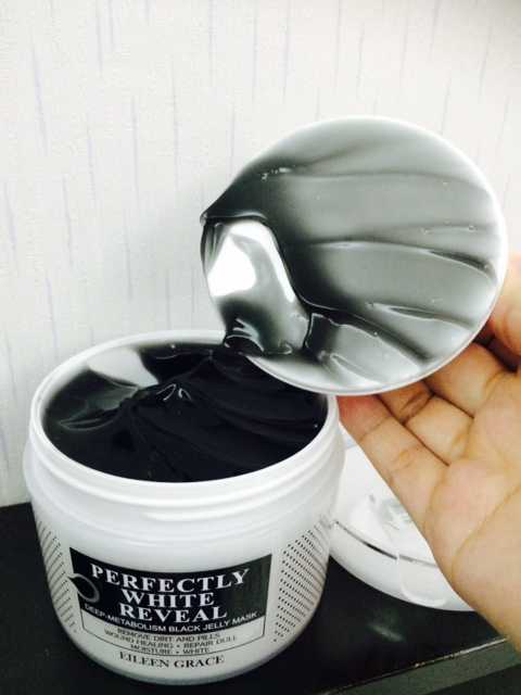 妍霓絲極淨透碳深層喚白黑凍膜