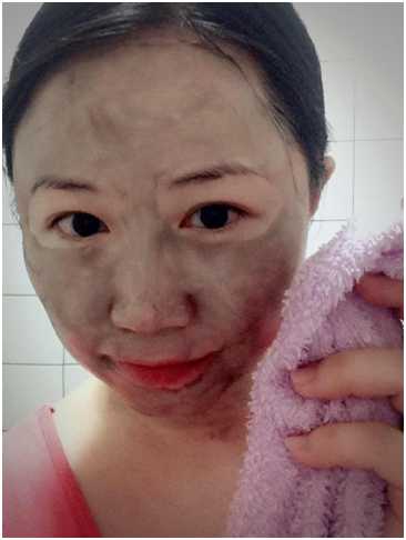 妍霓絲極淨透碳深層喚白黑凍膜