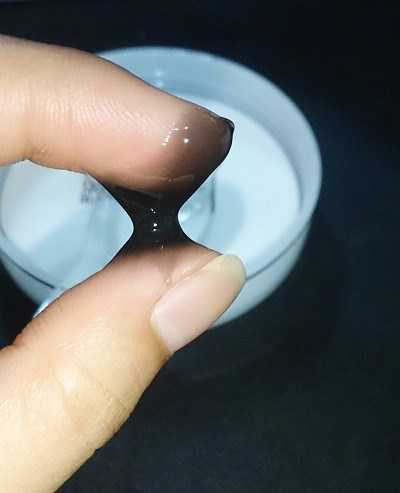 妍霓絲極淨透碳深層喚白黑凍膜