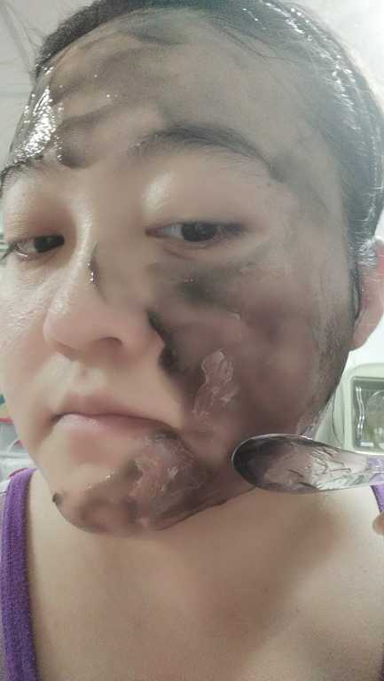 妍霓絲極淨透碳深層喚白黑凍膜