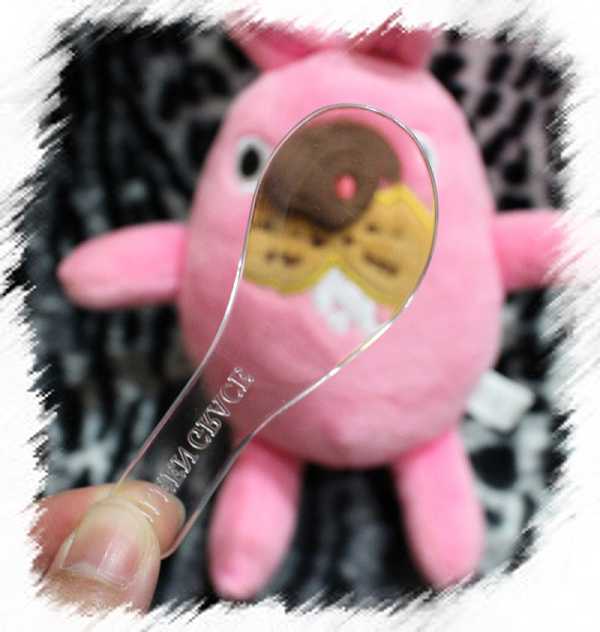 妍霓絲極淨透碳深層喚白黑凍膜