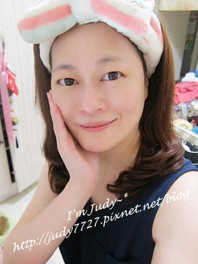 妍霓絲極淨透碳深層喚白黑凍膜