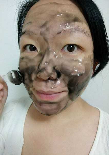 妍霓絲極淨透碳深層喚白黑凍膜