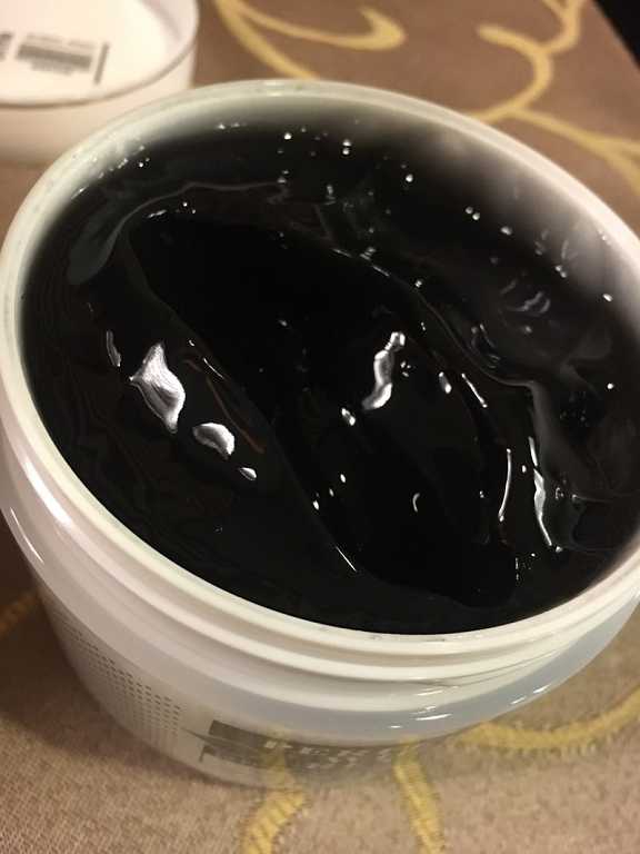 妍霓絲極淨透碳深層喚白黑凍膜