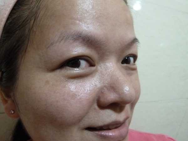 妍霓絲極淨透碳深層喚白黑凍膜