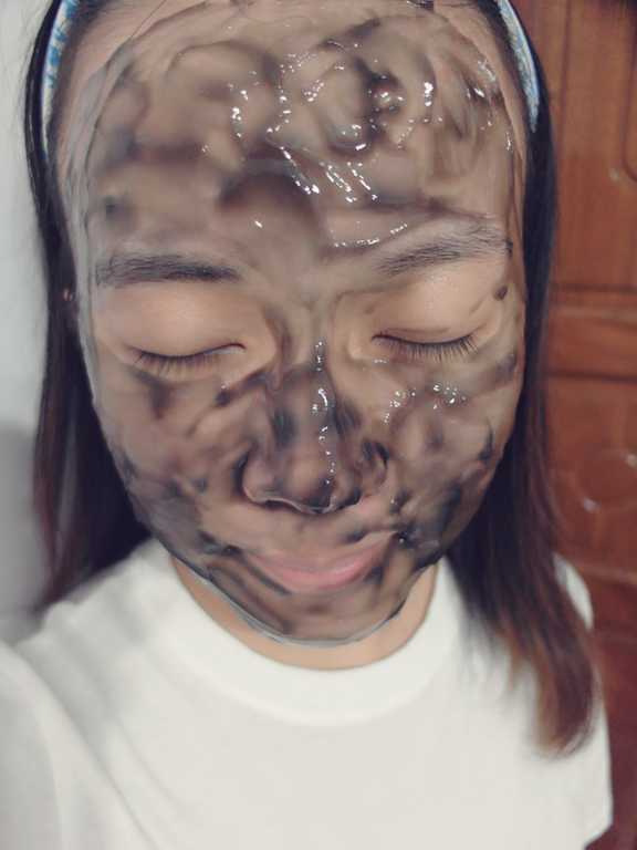 妍霓絲極淨透碳深層喚白黑凍膜