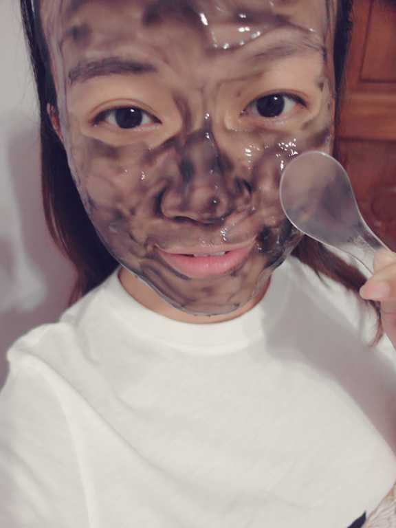 妍霓絲極淨透碳深層喚白黑凍膜