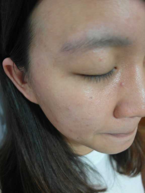 妍霓絲極淨透碳深層喚白黑凍膜